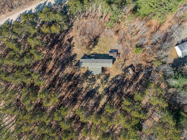 N1120 Deer Run Court, Lyndon Station, WI 53944