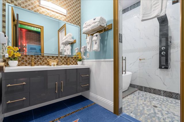 1021 FANTASY DRIVE, Davenport, FL 33896