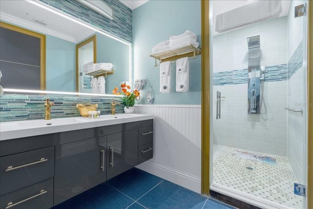 1021 FANTASY DRIVE, Davenport, FL 33896