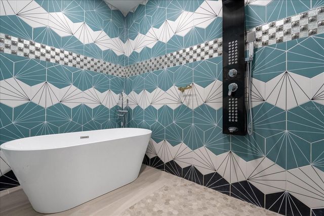 1021 FANTASY DRIVE, Davenport, FL 33896