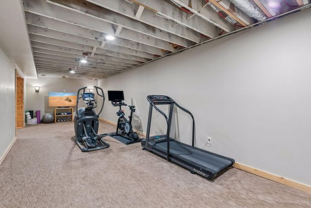 1212 Balsam Trail E, Eagan, MN 55123