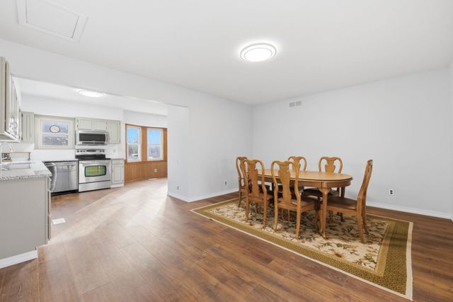 655 S McCandless Rd, Andover, KS 67002