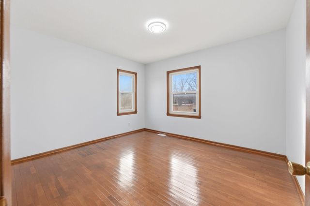 655 S McCandless Rd, Andover, KS 67002