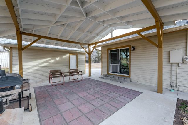 655 S McCandless Rd, Andover, KS 67002