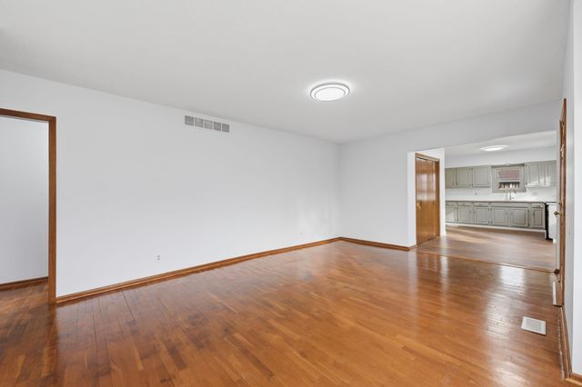 655 S McCandless Rd, Andover, KS 67002