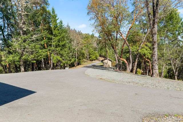 1095 Ingalls Lane, Grants Pass, OR 97527