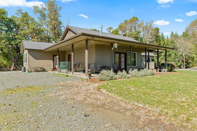 1095 Ingalls Lane, Grants Pass, OR 97527