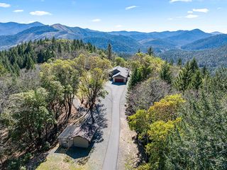 1095 Ingalls Lane, Grants Pass, OR 97527