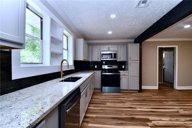 2143 WETTERMARK Street, Alexandria, LA 71301