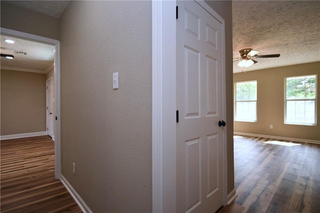 2143 WETTERMARK Street, Alexandria, LA 71301