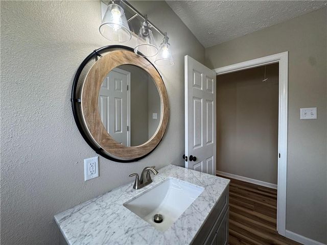 2143 WETTERMARK Street, Alexandria, LA 71301