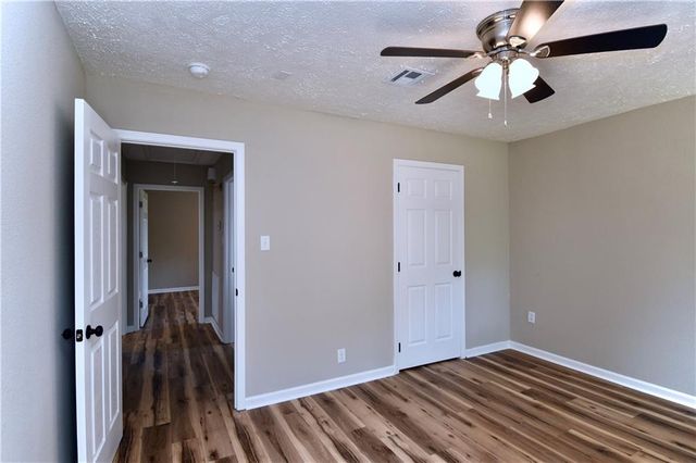 2143 WETTERMARK Street, Alexandria, LA 71301