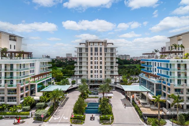 210 SE MIZNER Boulevard 101, Boca Raton, FL 33432