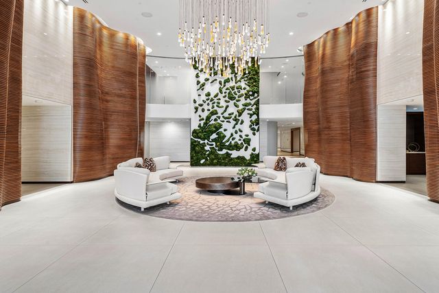 210 SE MIZNER Boulevard 101, Boca Raton, FL 33432