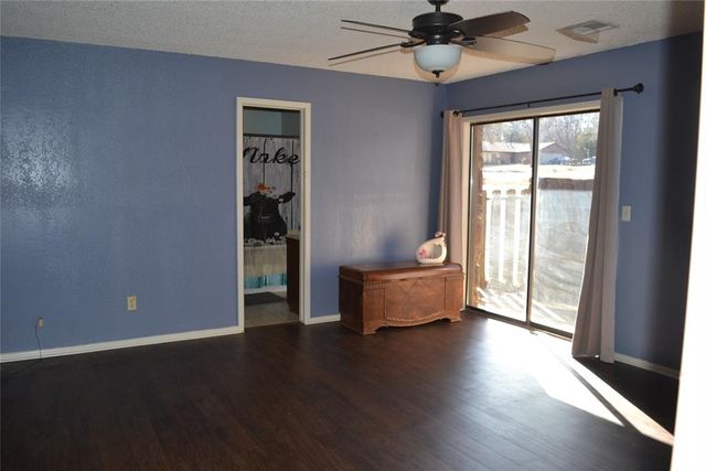 960 Turtle Creek Drive, Choctaw, OK 73020