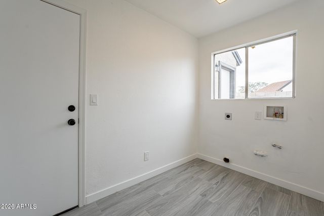 4768 W PIUTE Avenue, Glendale, AZ 85308