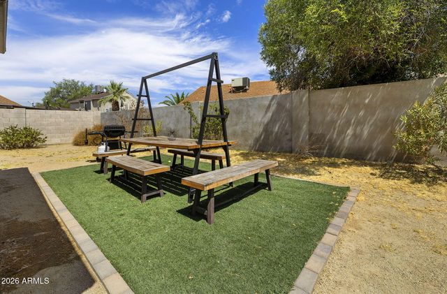 4768 W PIUTE Avenue, Glendale, AZ 85308