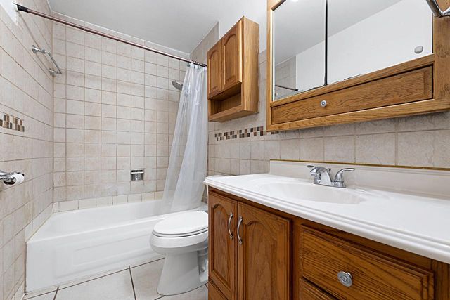 6463 N 55th STREET, Milwaukee, WI 53223