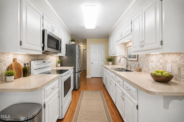 5131 Cardinal Circle, Sanford, NC 27332