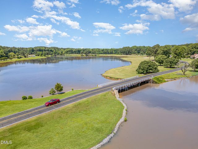 5131 Cardinal Circle, Sanford, NC 27332
