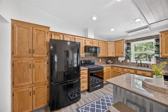 10100 W Jordan Road, Remus, MI 49340