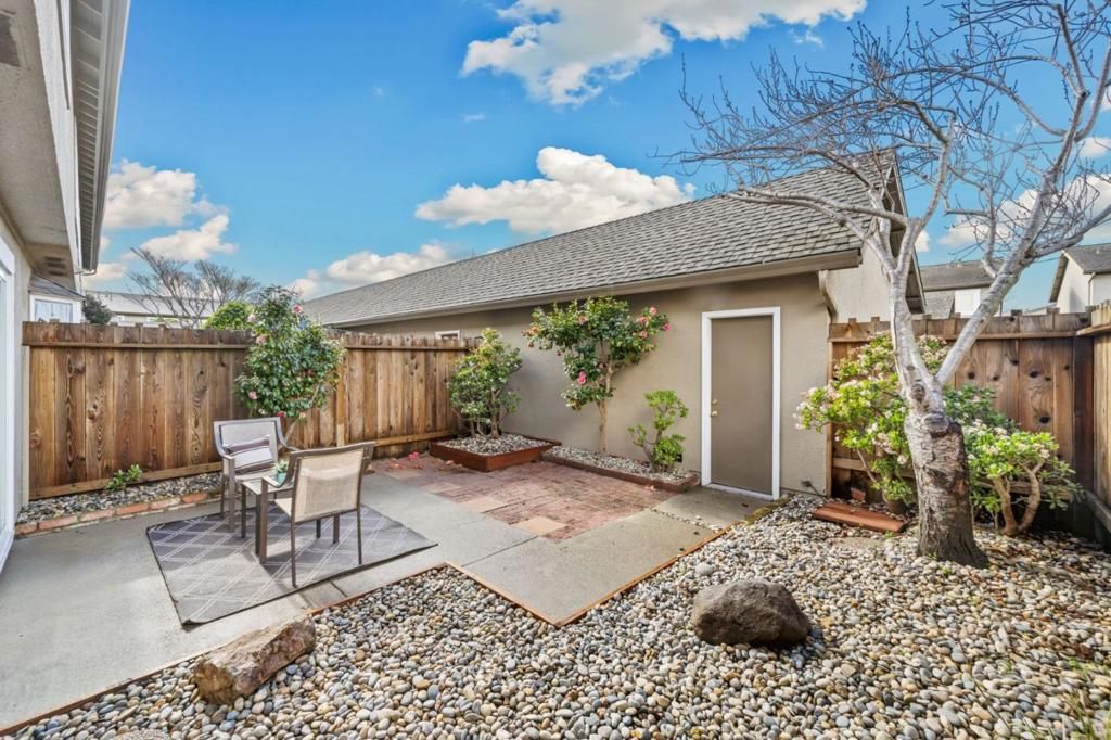 Image 26 of property listing at 1527 Beach Park Boulevard, Foster City, CA 94404