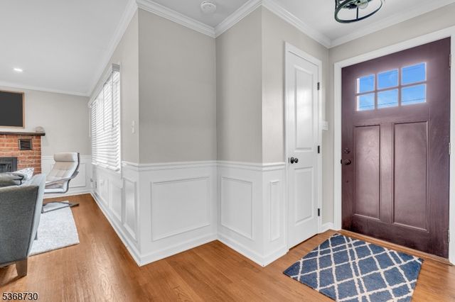 1915 Crescent Pkwy, Linden City, NJ 07036