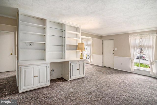 4 ZUMMO WAY, Norristown, PA 19401