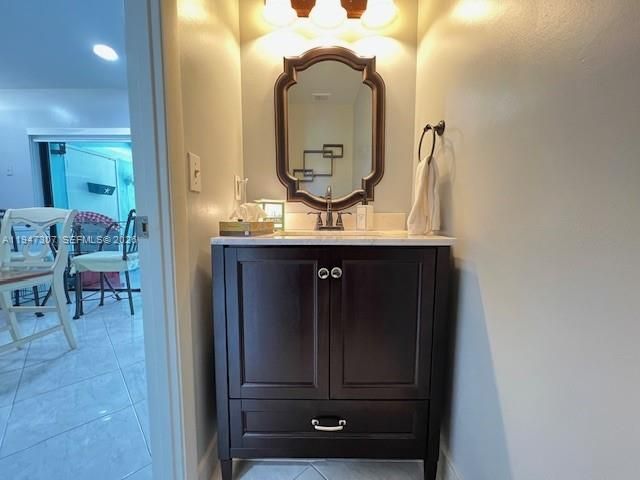 905 NW 107th Ave, Pembroke Pines, FL 33026