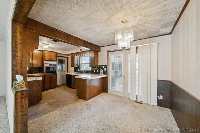 705 N Birch Street, Owasso, OK 74055