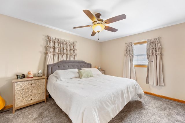 2 Park Rd, Rose Hill, KS 67133