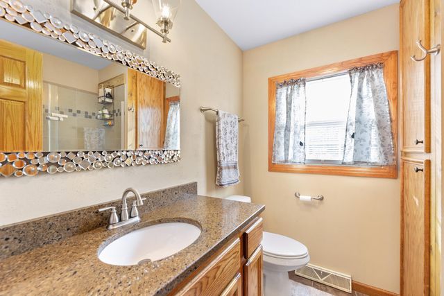 2 Park Rd, Rose Hill, KS 67133