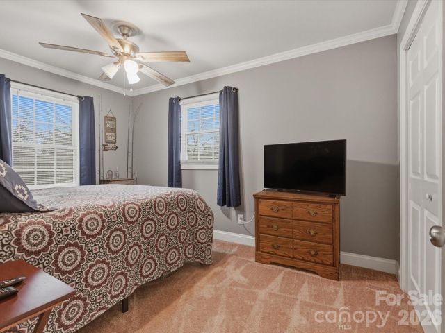 3601 Chapelwood Drive, Gastonia, NC 28052