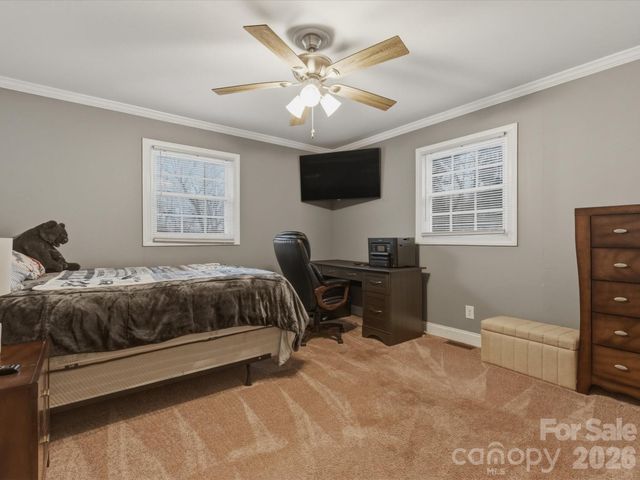 3601 Chapelwood Drive, Gastonia, NC 28052