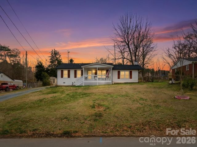 3601 Chapelwood Drive, Gastonia, NC 28052