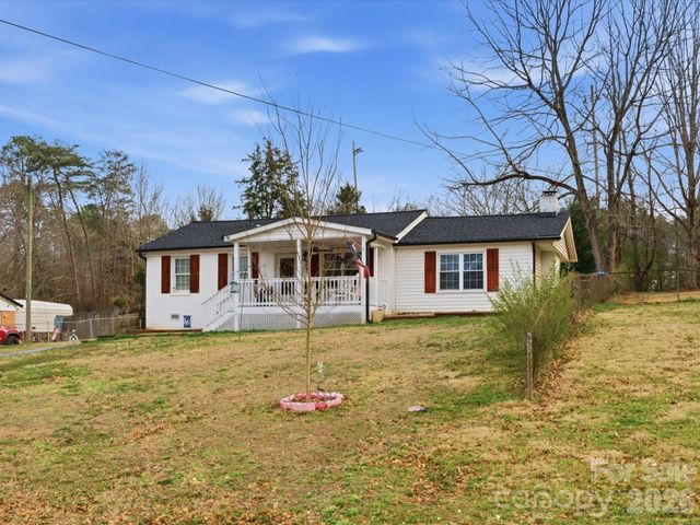 3601 Chapelwood Drive, Gastonia, NC 28052
