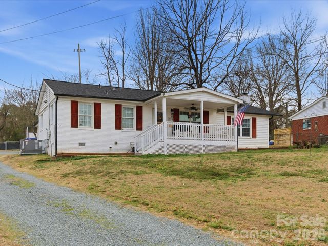 3601 Chapelwood Drive, Gastonia, NC 28052