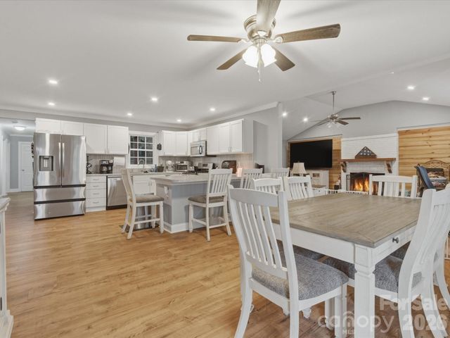 3601 Chapelwood Drive, Gastonia, NC 28052