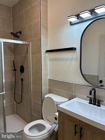 44 READING AVE, Trenton, NJ 08618