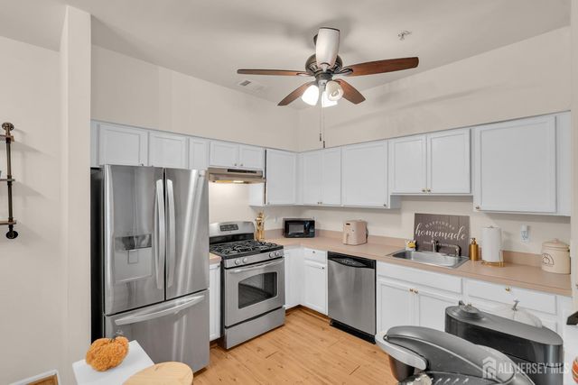 511 Coppolla Drive, South Plainfield, NJ 07080