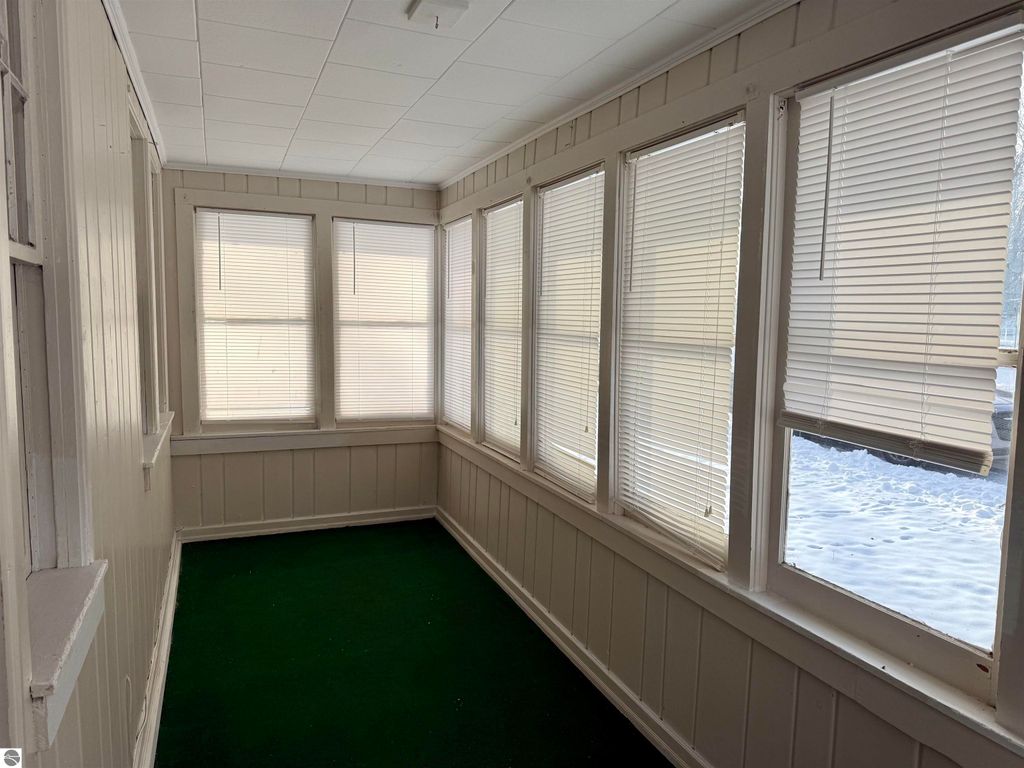 Image 24 of property listing at 1028 Euclid, Alma, MI 48801