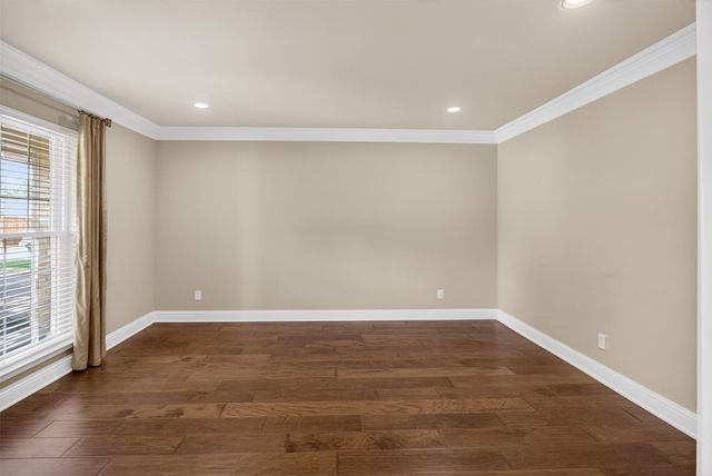 937 Harwood Terrace, Bedford, TX 76021