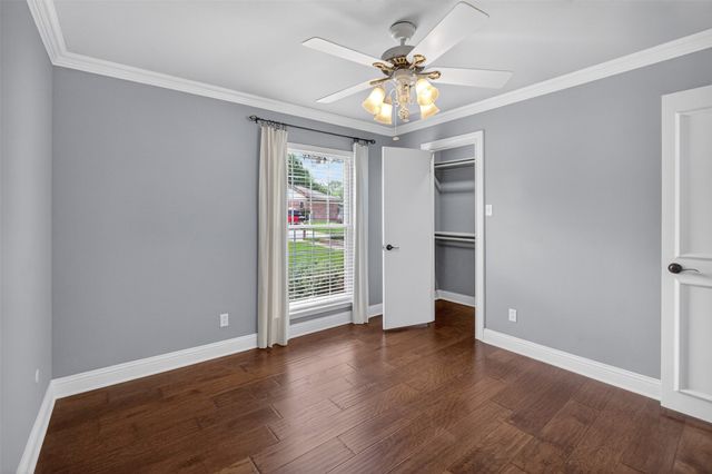 937 Harwood Terrace, Bedford, TX 76021