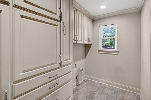 937 Harwood Terrace, Bedford, TX 76021