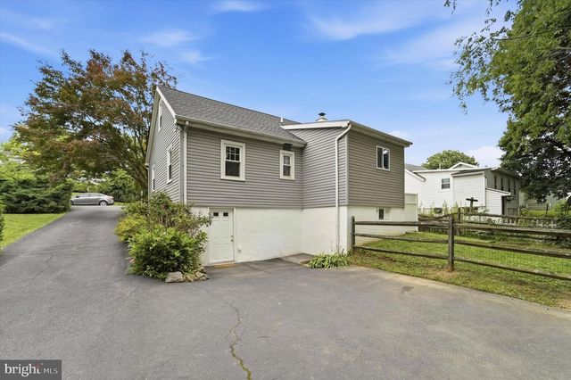 202 HIGHLAND AVE, Glen Riddle Lima, PA 19037