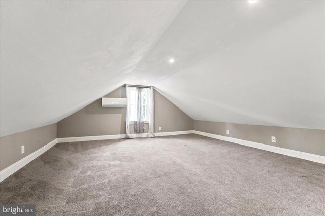 202 HIGHLAND AVE, Glen Riddle Lima, PA 19037