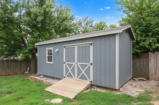 793 Marcella Street, Versailles, KY 40383