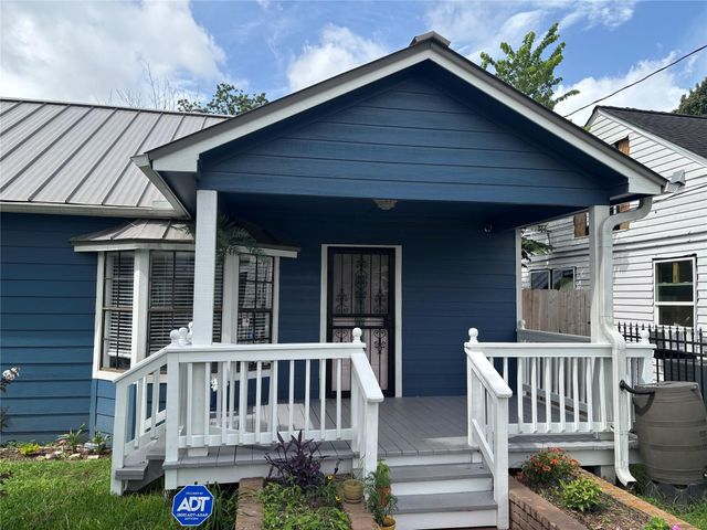 5738 Newport Street, Houston, TX 77023
