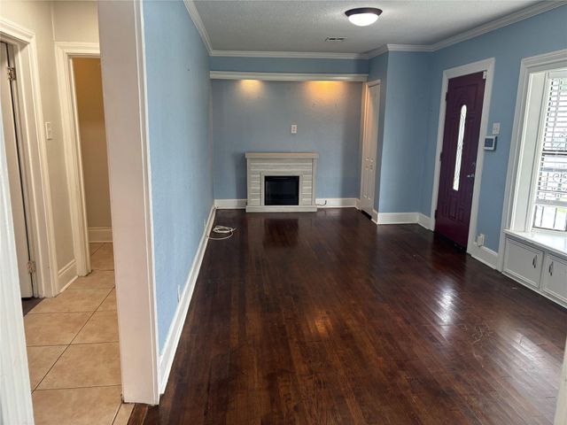 5738 Newport Street, Houston, TX 77023
