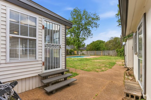 4994 DURBIN AVE, Memphis, TN 38122